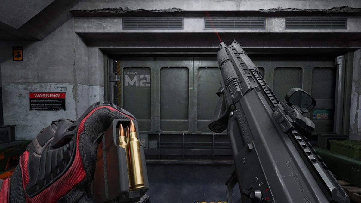SG552 inspect animation in Delta Force