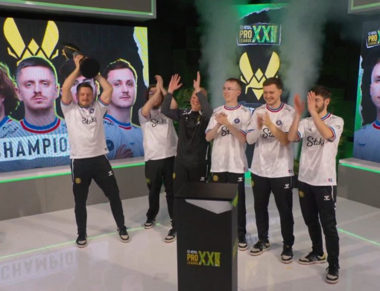 CS2 ESL Pro League Season 22 winner, Team Vitality, with the trophy