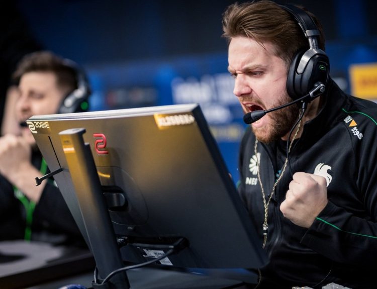 Photo of NiKo.