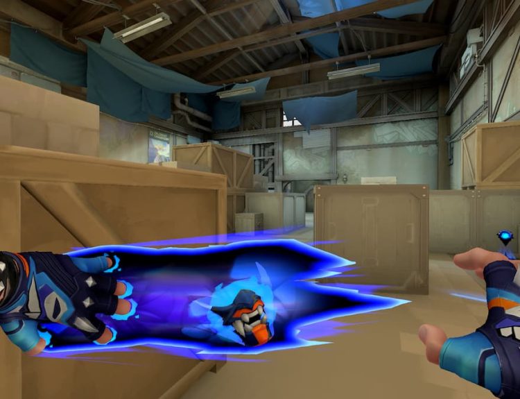 Yoru in VALORANT Skirmish C map