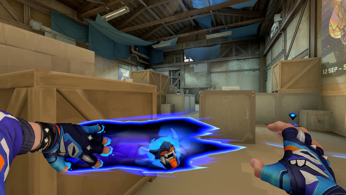 Yoru in VALORANT Skirmish C map