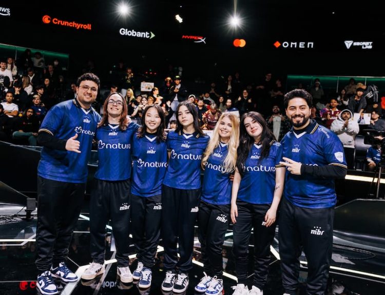 Coach pleets, srN, sayuri, lissA, melissa, bstrdd, and Coaching Staff of MIBR GC pose for a photo during the 2025 VALORANT Game Changers Championship, held at LoL Park Arena in Seoul, South Korea, on November 27, 2025.
