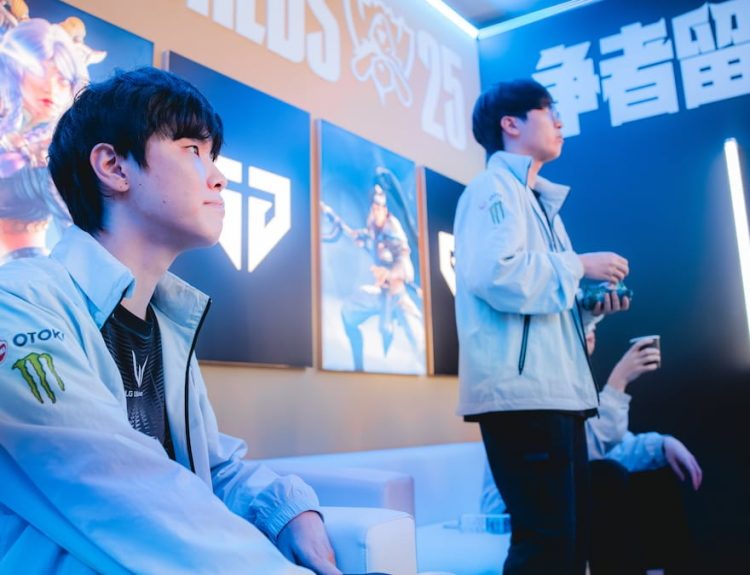 Chovy (L) and Duro of Gen.G Esports are seen back stage at League of Legends Worlds 2025 Semifinal Stage on November 01, 2025 in Shanghai, China.