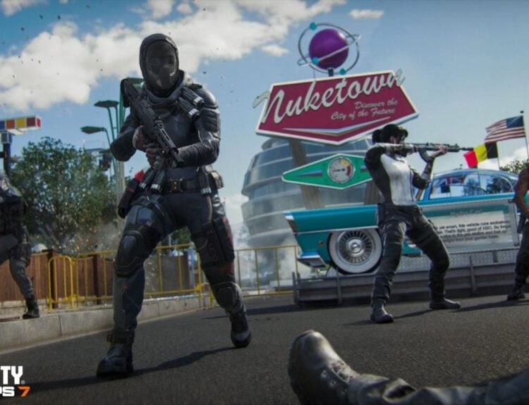 Operators fighting at Nuketown 2025 in Black Ops 7