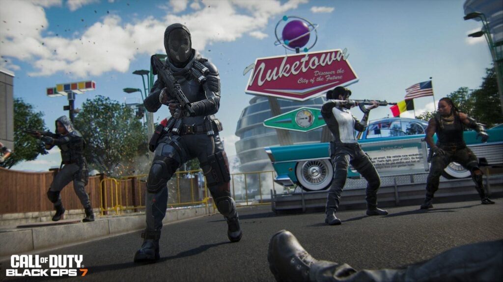 Operators fighting at Nuketown 2025 in Black Ops 7