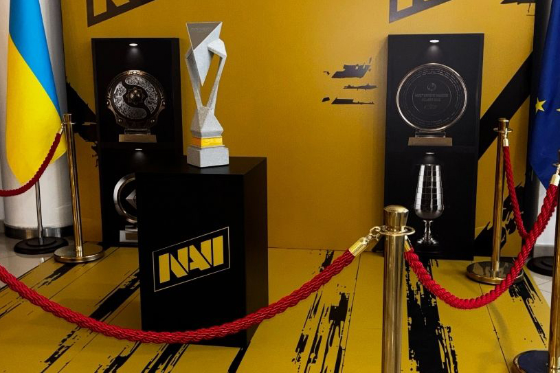 NAVI fan zone opens in Kyiv with historic trophies