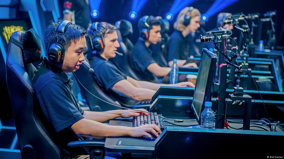 Highest-Paid Esports Players